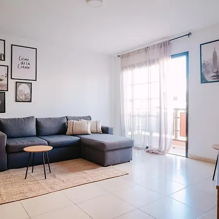 Apartament Media Noche *